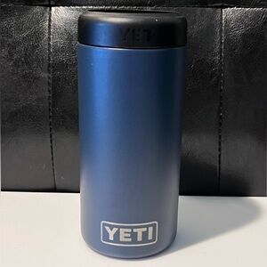 Slim Can Yeti Rambler Colster Navy Blue Holder Koozie